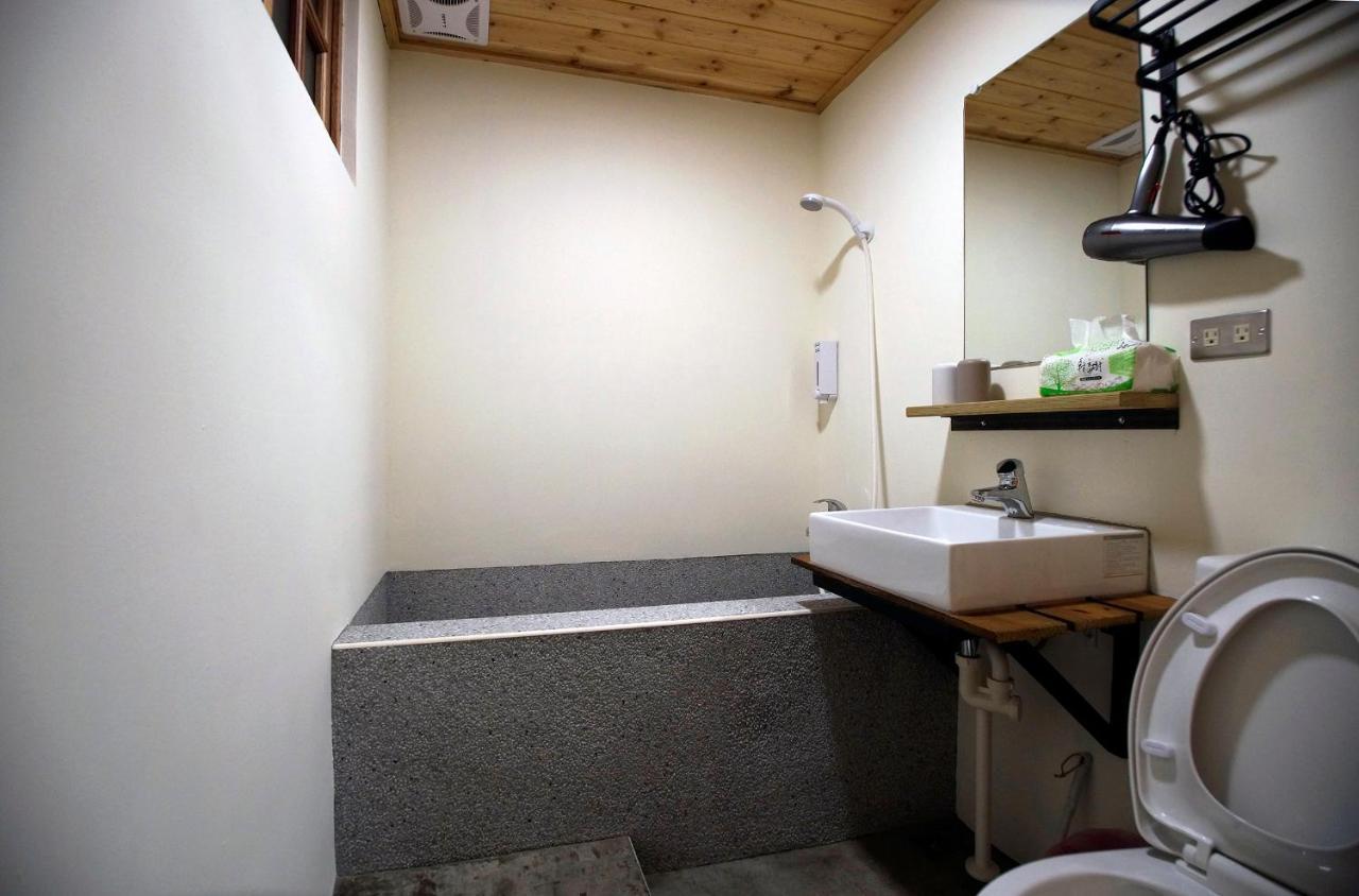 Pisces Youth Hostel T'ai-tung Eksteriør bilde